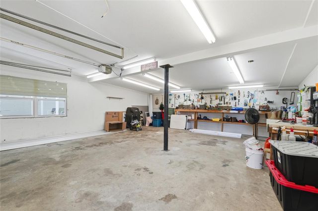 8342 W LAKE MARION ROAD, Haines City, FL 33844