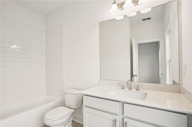 4247 Millcroft Place 201, Buford, GA 30518