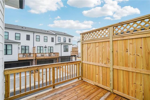 4247 Millcroft Place 201, Buford, GA 30518