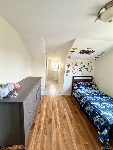 29154 Van Riper Street, Flat Rock, MI 48134