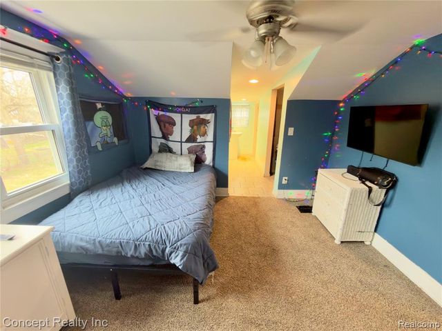 29154 Van Riper Street, Flat Rock, MI 48134