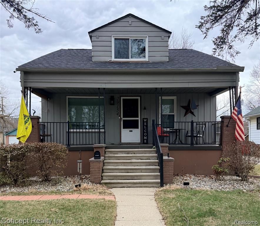 29154 Van Riper Street, Flat Rock, MI 48134