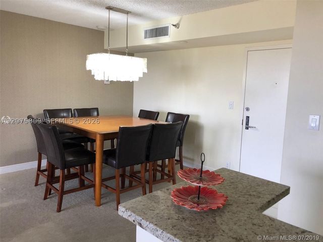 3530 Mystic Pointe Dr 1008, Aventura, FL 33180