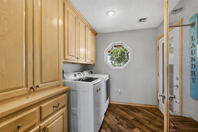 15897 W Gore Blvd, Cache, OK 73527