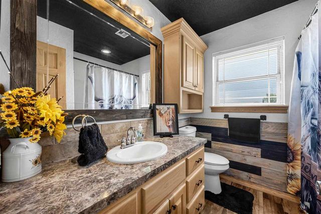 15897 W Gore Blvd, Cache, OK 73527