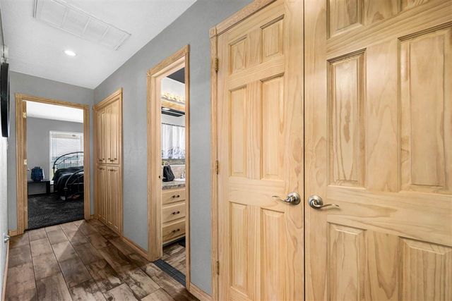 15897 W Gore Blvd, Cache, OK 73527