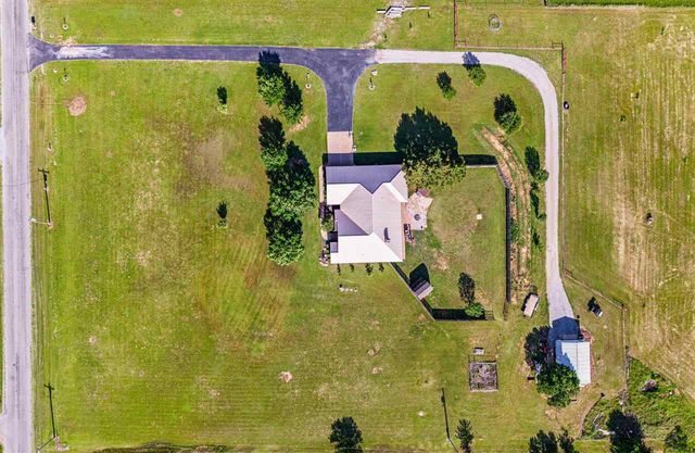 15897 W Gore Blvd, Cache, OK 73527