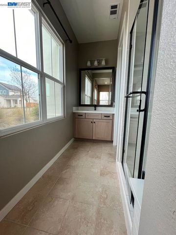 3125 Delta Coves Dr, Bethel Island, CA 94511