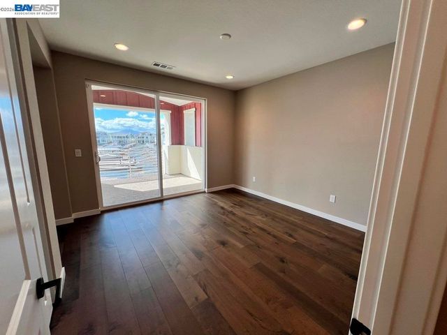 3125 Delta Coves Dr, Bethel Island, CA 94511