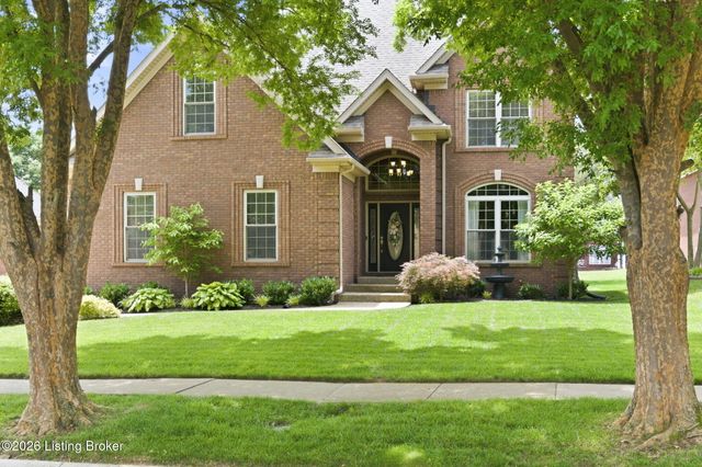 11037 Perwinkle Ln, Louisville, KY 40291