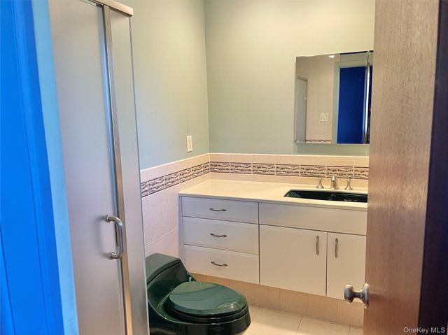 48 Old Town Lane, Huntington, NY 11743