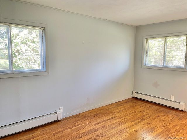 48 Old Town Lane, Huntington, NY 11743