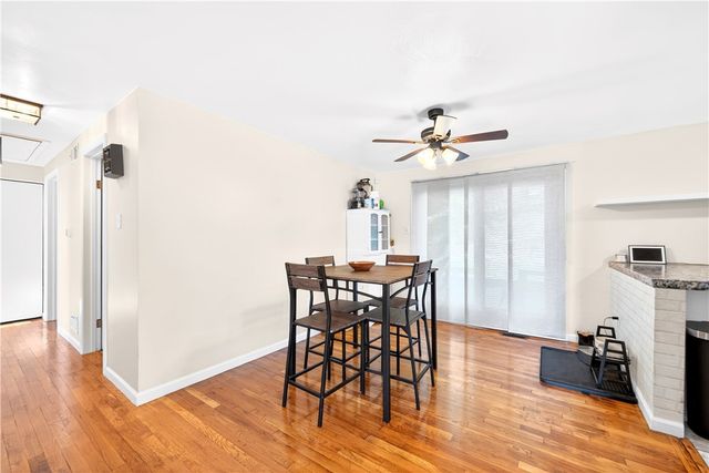 417 Peters Dr, Shaler, PA 15116