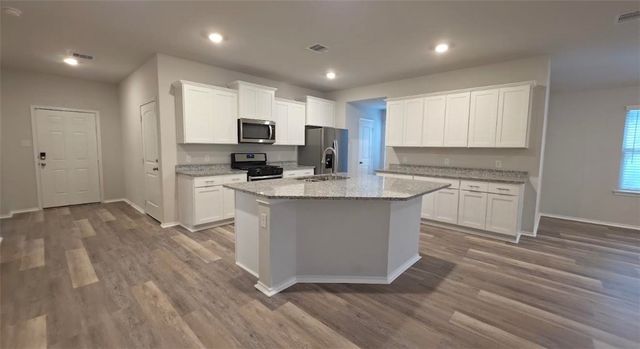 2413 Mulligan Lane, Navasota, TX 77868