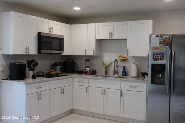 363 Royal Street SE, Palm Bay, FL 32909