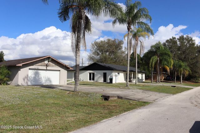 363 Royal Street SE, Palm Bay, FL 32909