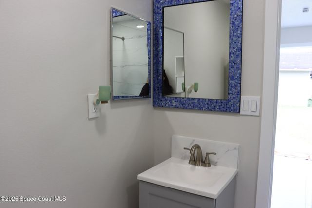 363 Royal Street SE, Palm Bay, FL 32909