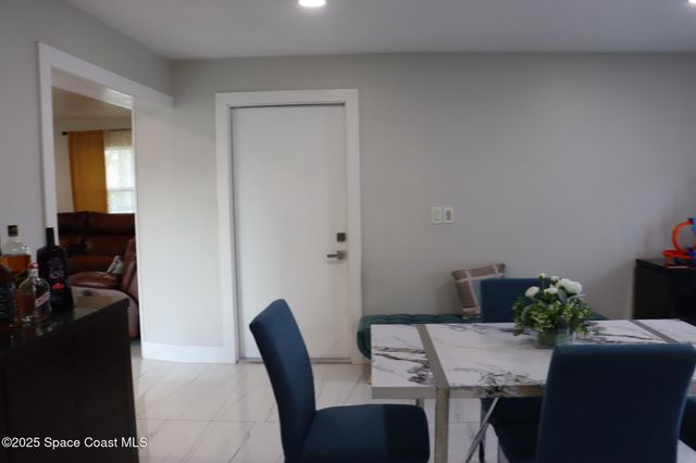 363 Royal Street SE, Palm Bay, FL 32909