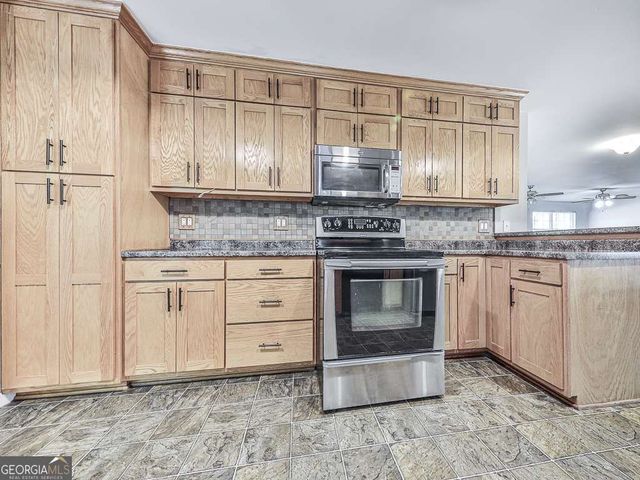 424 Shamrock Drive, Dalton, GA 30721
