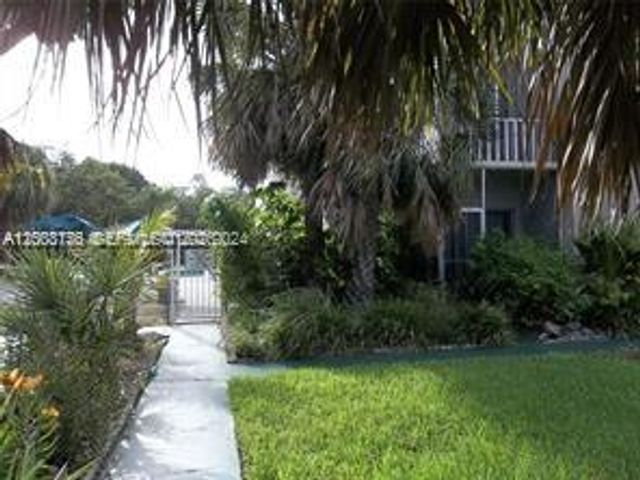 1450 Atlantic Shores Blvd 201, Hallandale Beach, FL 33009