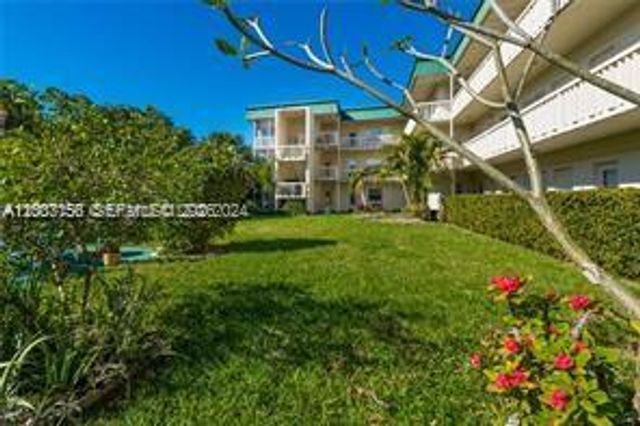 1450 Atlantic Shores Blvd 201, Hallandale Beach, FL 33009