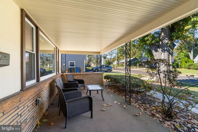406 GRAISBURY AVE, Haddonfield, NJ 08033