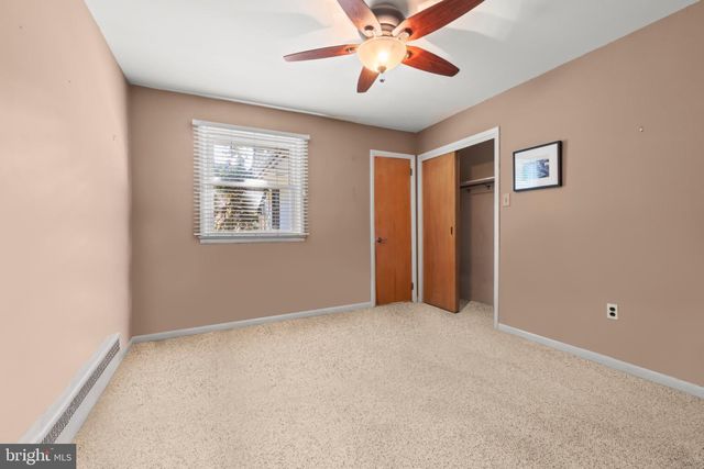 406 GRAISBURY AVE, Haddonfield, NJ 08033
