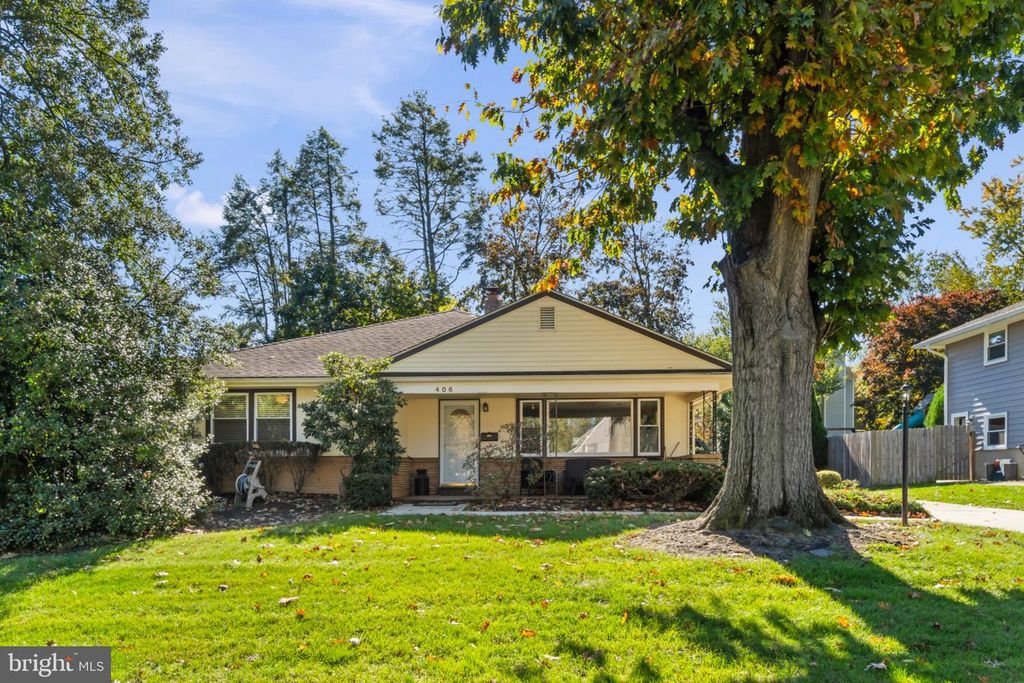 406 GRAISBURY AVE, Haddonfield, NJ 08033
