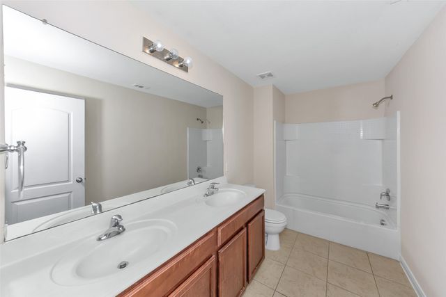 4820 Cedar Springs Drive, Fort Worth, TX 76179