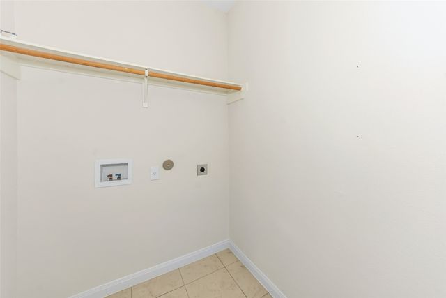 4820 Cedar Springs Drive, Fort Worth, TX 76179