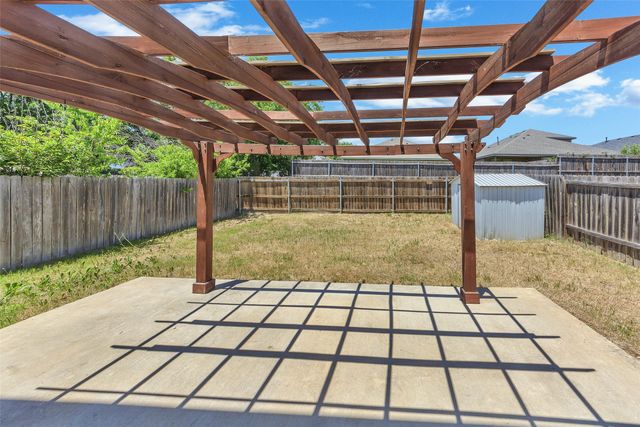 4820 Cedar Springs Drive, Fort Worth, TX 76179