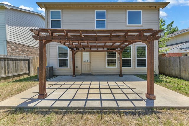 4820 Cedar Springs Drive, Fort Worth, TX 76179