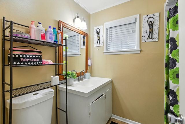 1900 Broken Arrow Drive, North Little Rock, AR 72118