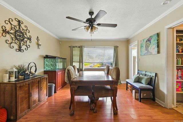 1900 Broken Arrow Drive, North Little Rock, AR 72118