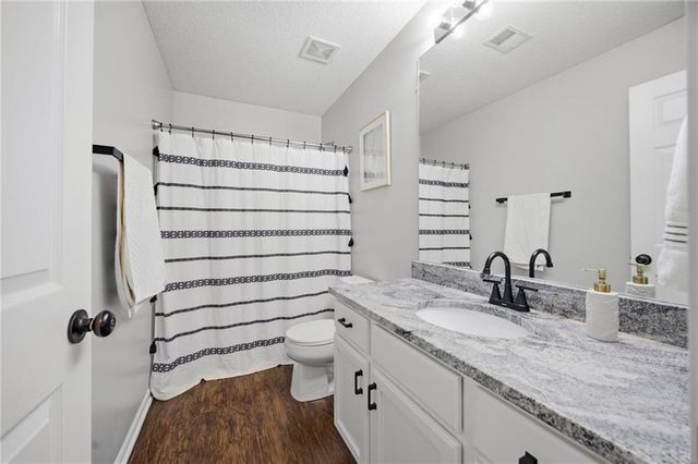 1846 W Cedar Street, Olathe, KS 66061