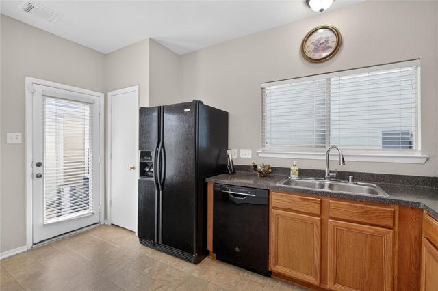1633 Nichole Woods Drive, Houston, TX 77047