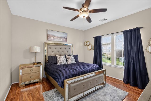 1633 Nichole Woods Drive, Houston, TX 77047
