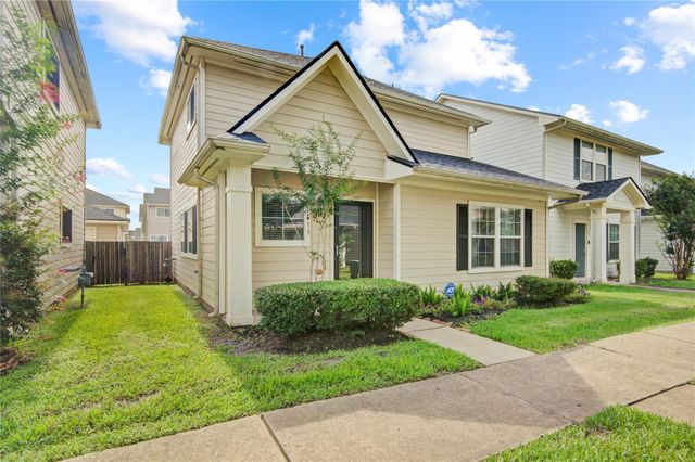 1633 Nichole Woods Drive, Houston, TX 77047