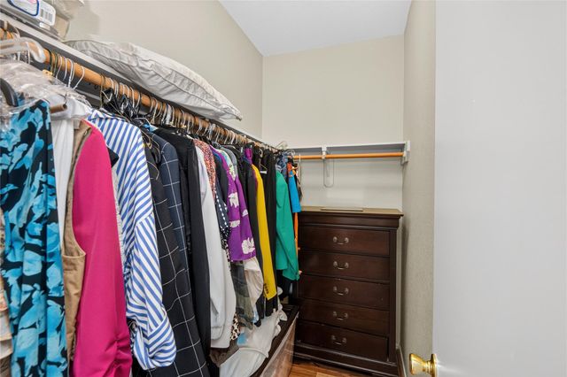 1633 Nichole Woods Drive, Houston, TX 77047