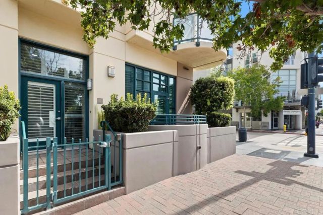 110 W Island Avenue, San Diego, CA 92101