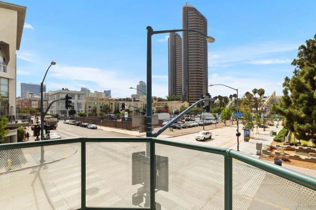 110 W Island Avenue, San Diego, CA 92101