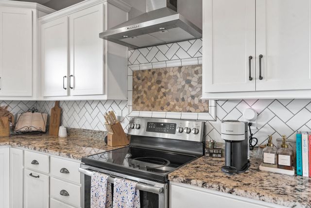 1137 Haddrell Point, Lexington, KY 40509