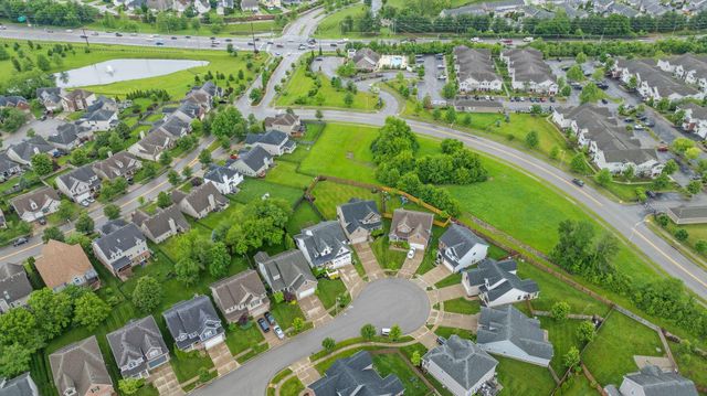 1137 Haddrell Point, Lexington, KY 40509