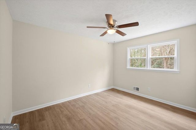 4471 Myrtle Hill Road NE, Kennesaw, GA 30144