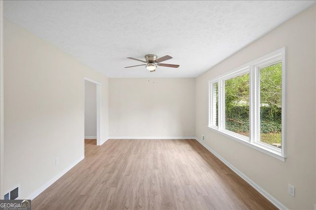 4471 Myrtle Hill Road NE, Kennesaw, GA 30144