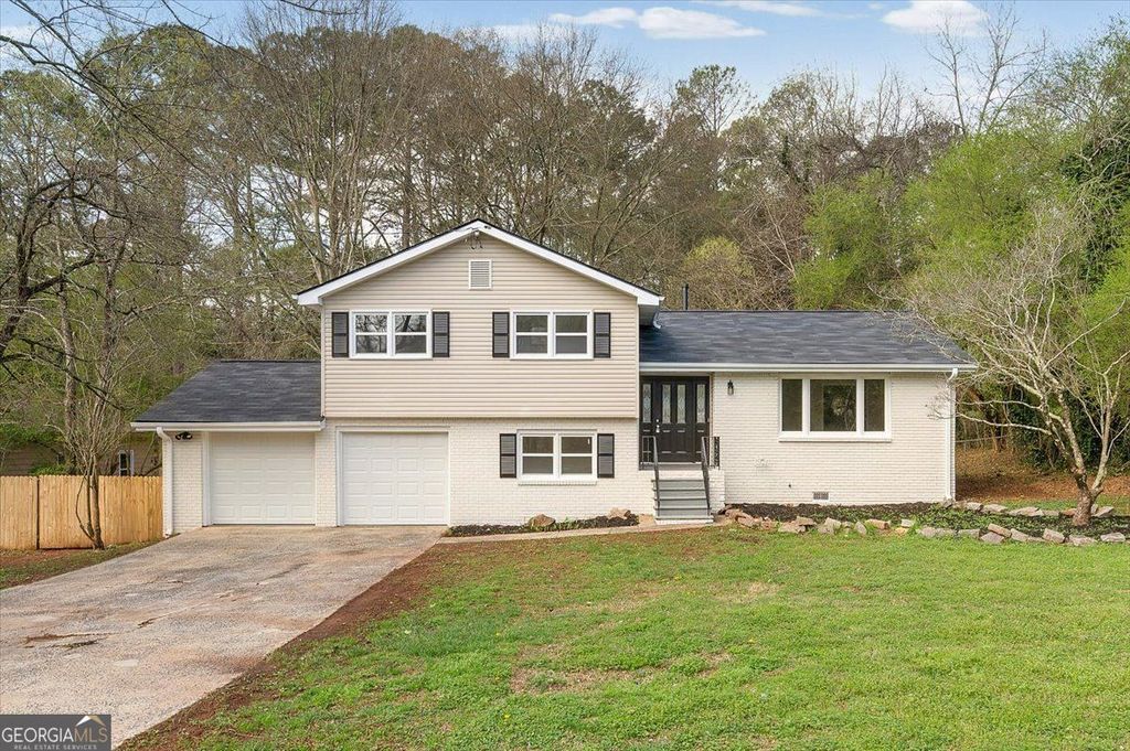 4471 Myrtle Hill Road NE, Kennesaw, GA 30144