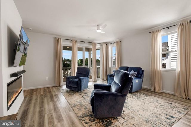140 POE DR, Winchester, VA 22602