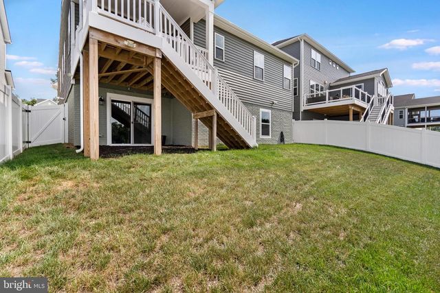 140 POE DR, Winchester, VA 22602