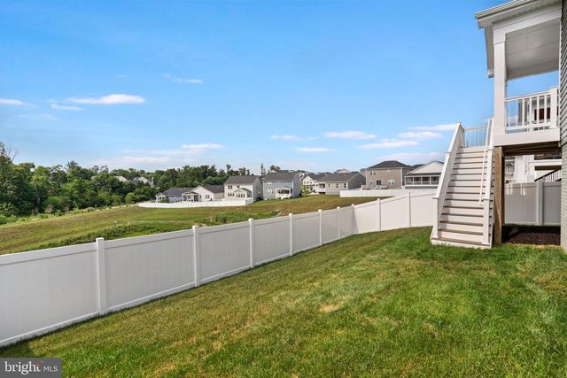 140 POE DR, Winchester, VA 22602