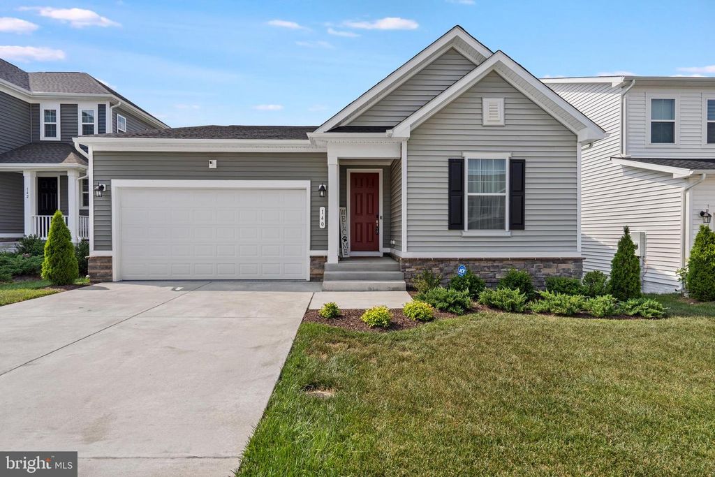 140 POE DR, Winchester, VA 22602